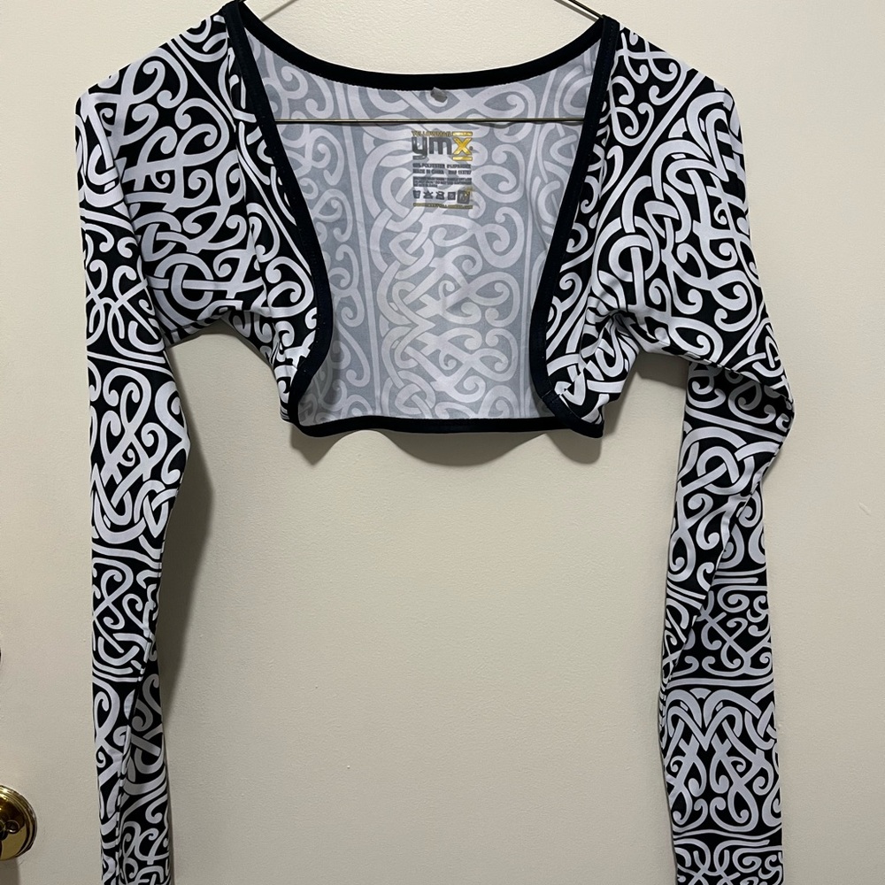YMX by Yellowman Tribal Tattoo Print Shrug Bolero Jacket — Black And White — M